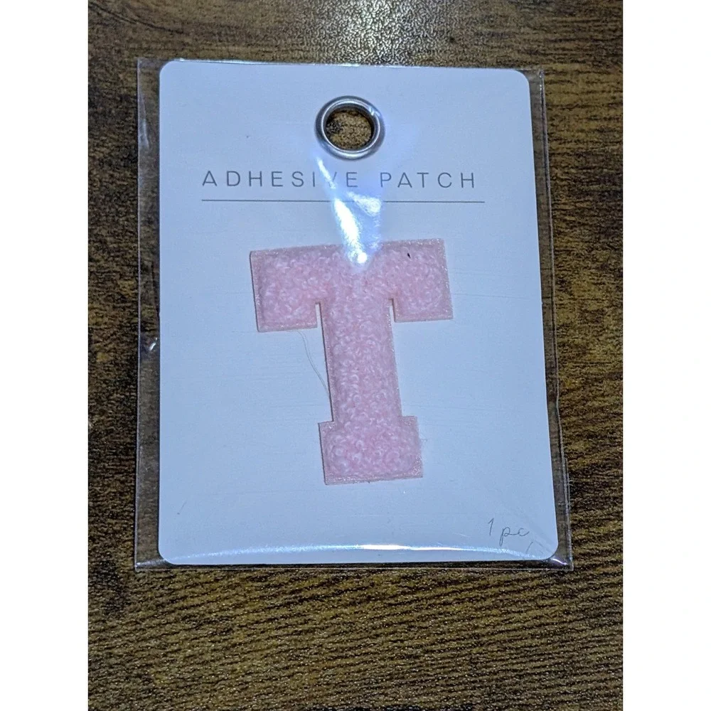 -NEW- 1 Horizon Group Adhesive Patch Pink Puffy Letter 